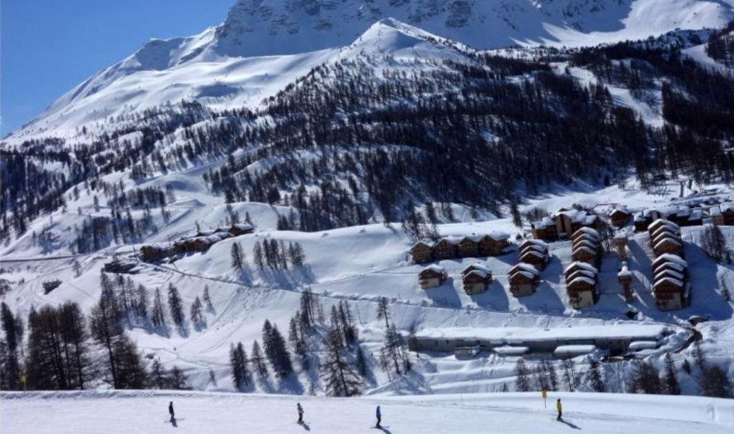 Апартаменти Appt Le Hameau Des Rennes 4 Etoiles Pieds Des Pistes Piscine Interieure Exterieure Вар Екстер'єр фото